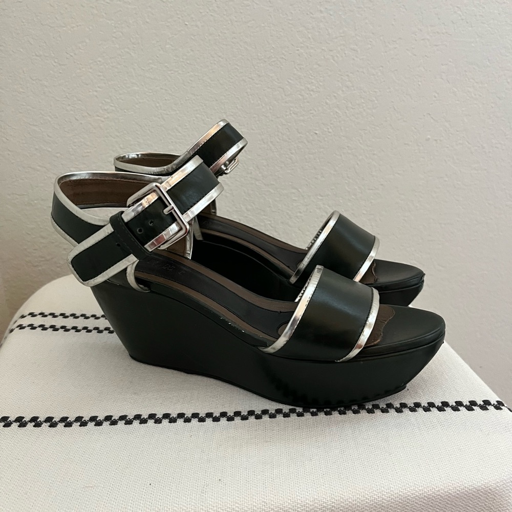 Marni - Platform Leather Sandals. Size 7.5